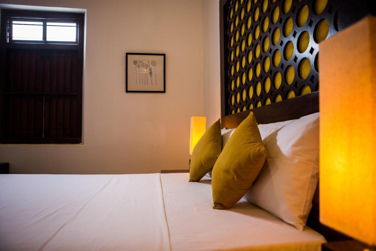 Hotel Thambu Illam Dżafna Zewnętrze zdjęcie